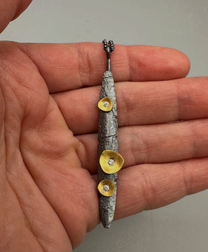 Cloud Forest Spire Pendant - OX