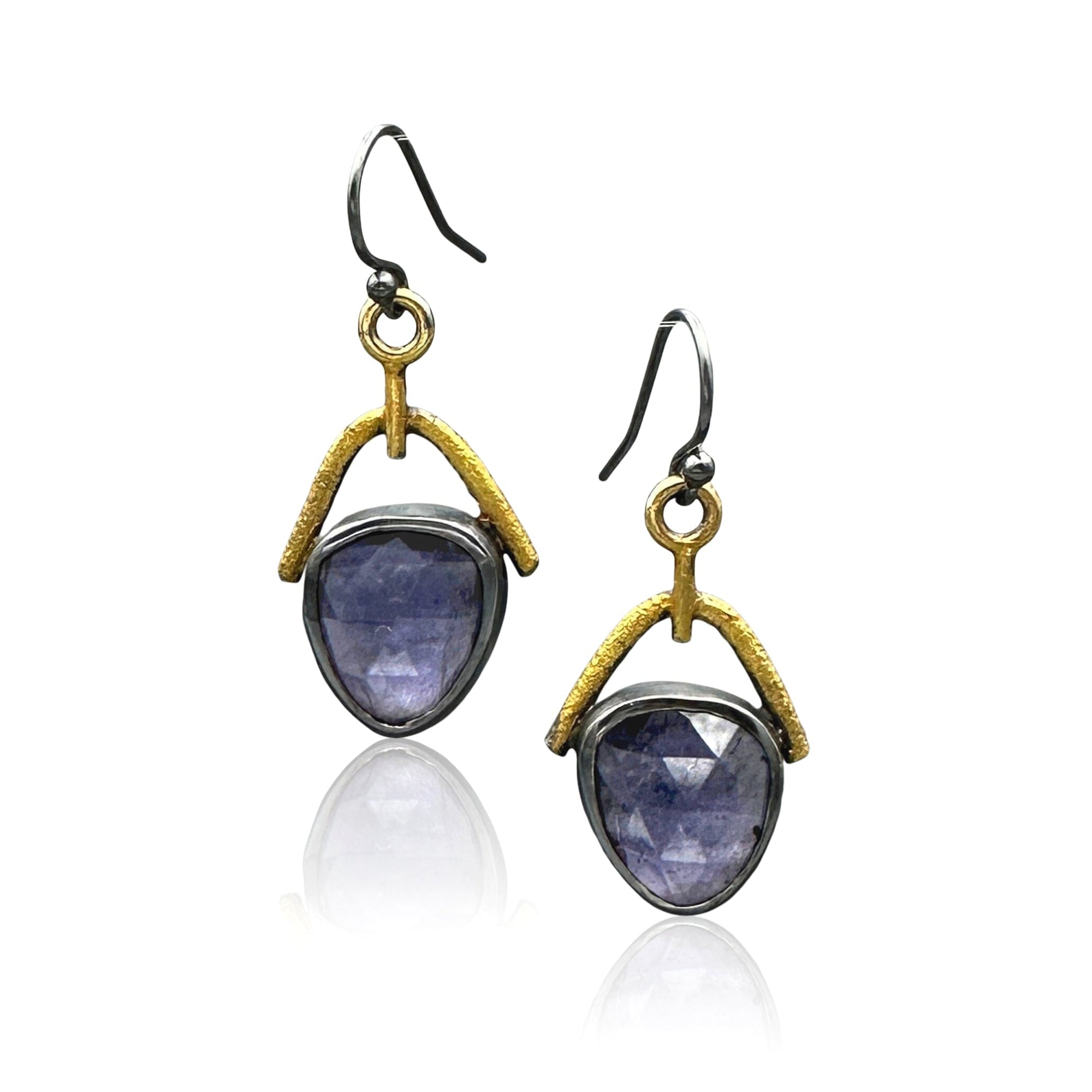 Rose-cut Iolite Drops