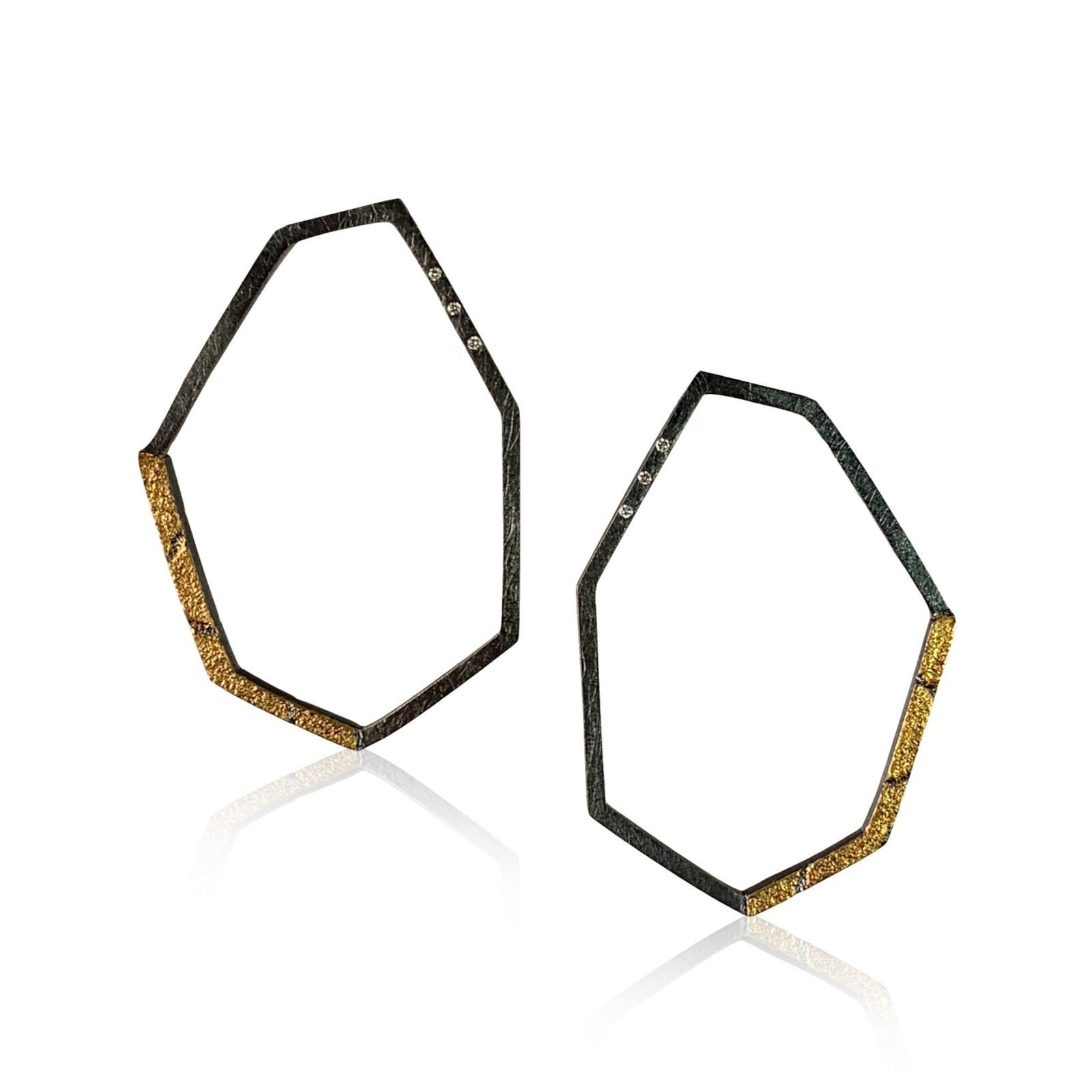 Diamond Geometrix Posts - Gold